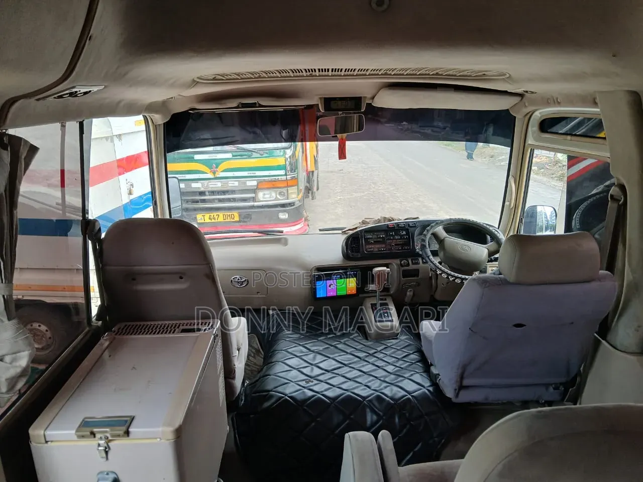Toyota Coaster 2002 White