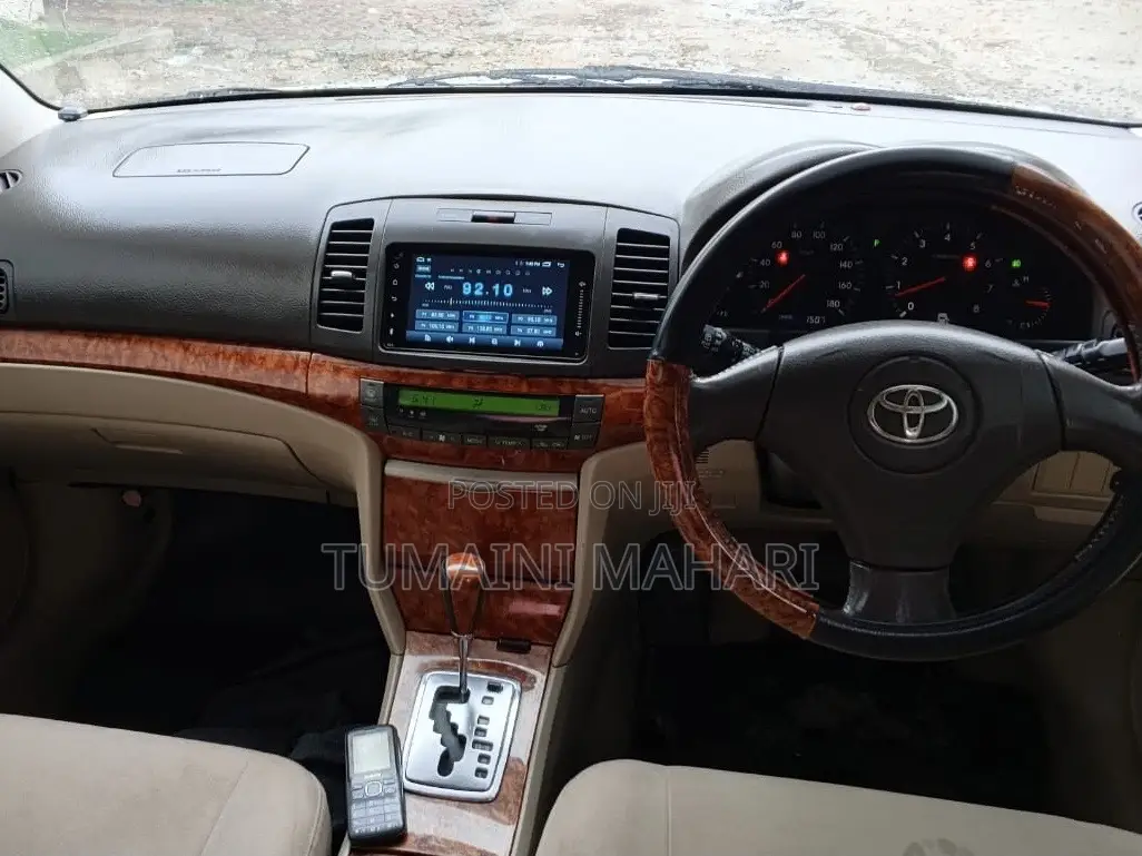 Toyota Premio 2006 Silver