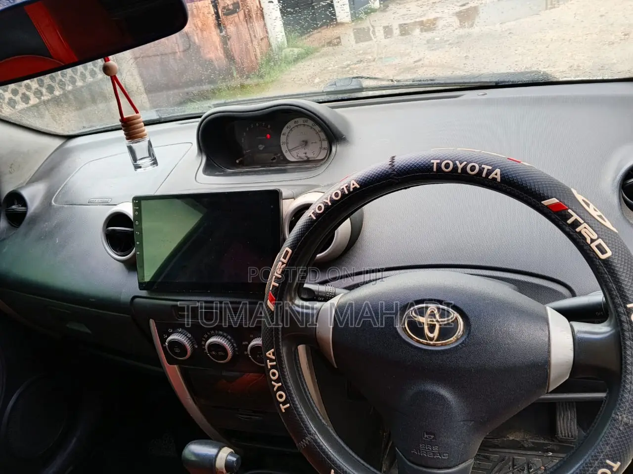 Toyota IST 2003 Silver