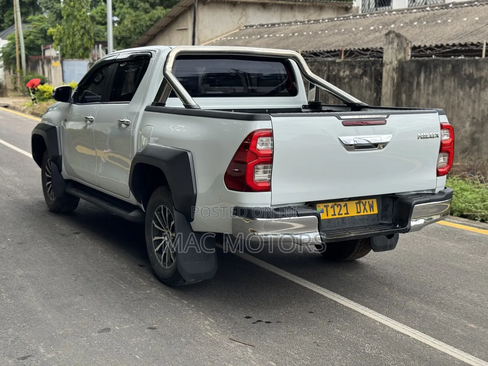 Toyota Hilux 2.8 Diesel 2020 White