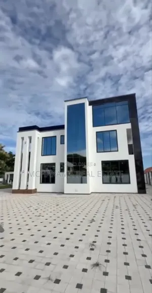 5bdrm Block of Flats in Mchakama Real Estate, Mbweni for sale