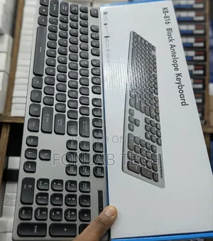Wireless Bluettoth Keyboard