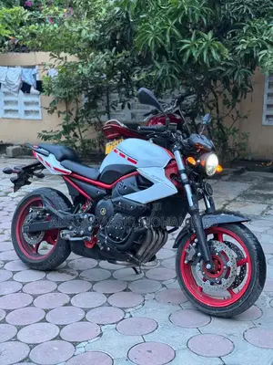 Yamaha 2014 Silver
