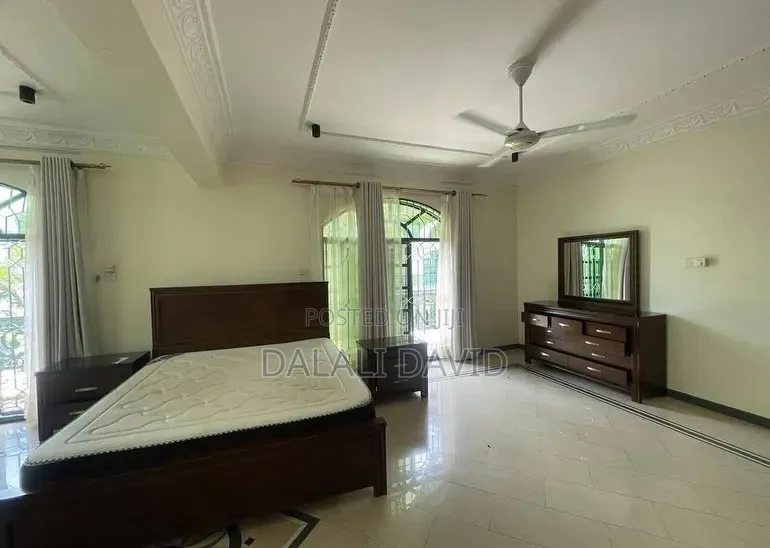Furnished 3bdrm Villa in Masaki for rent
