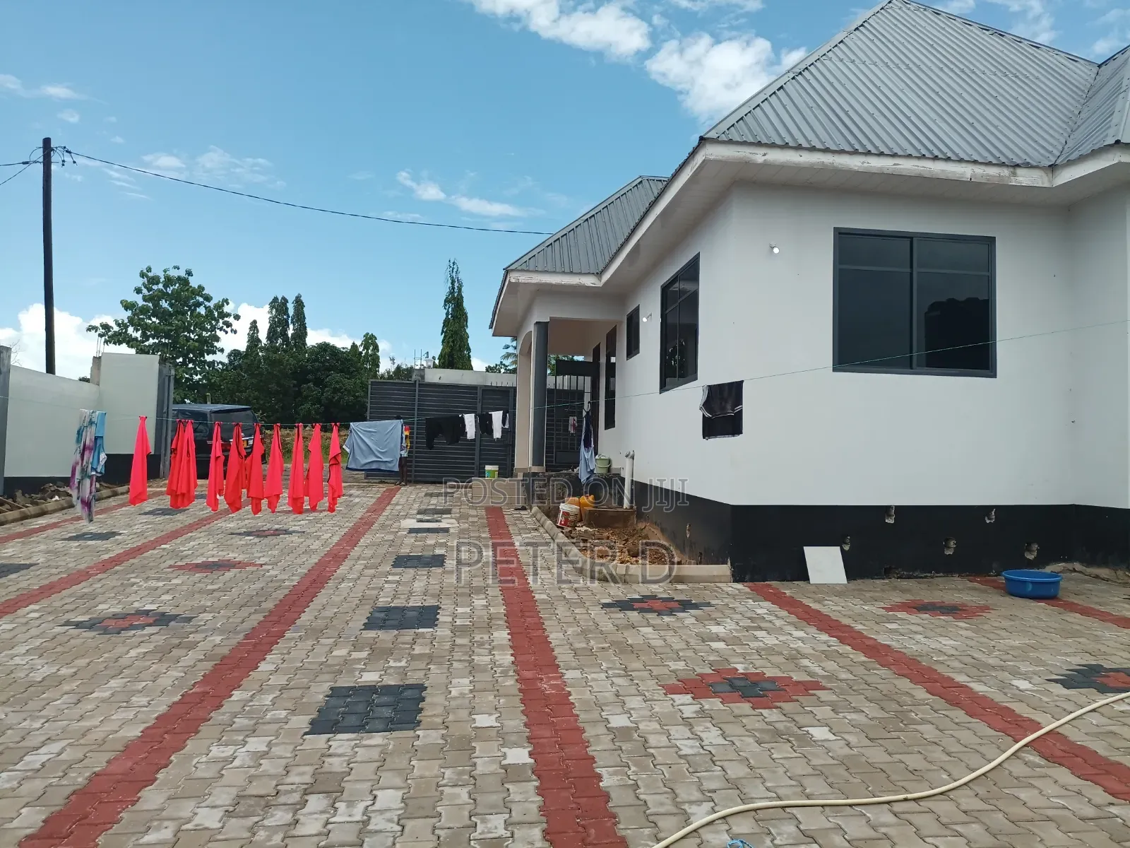 2bdrm House in Goba for sale