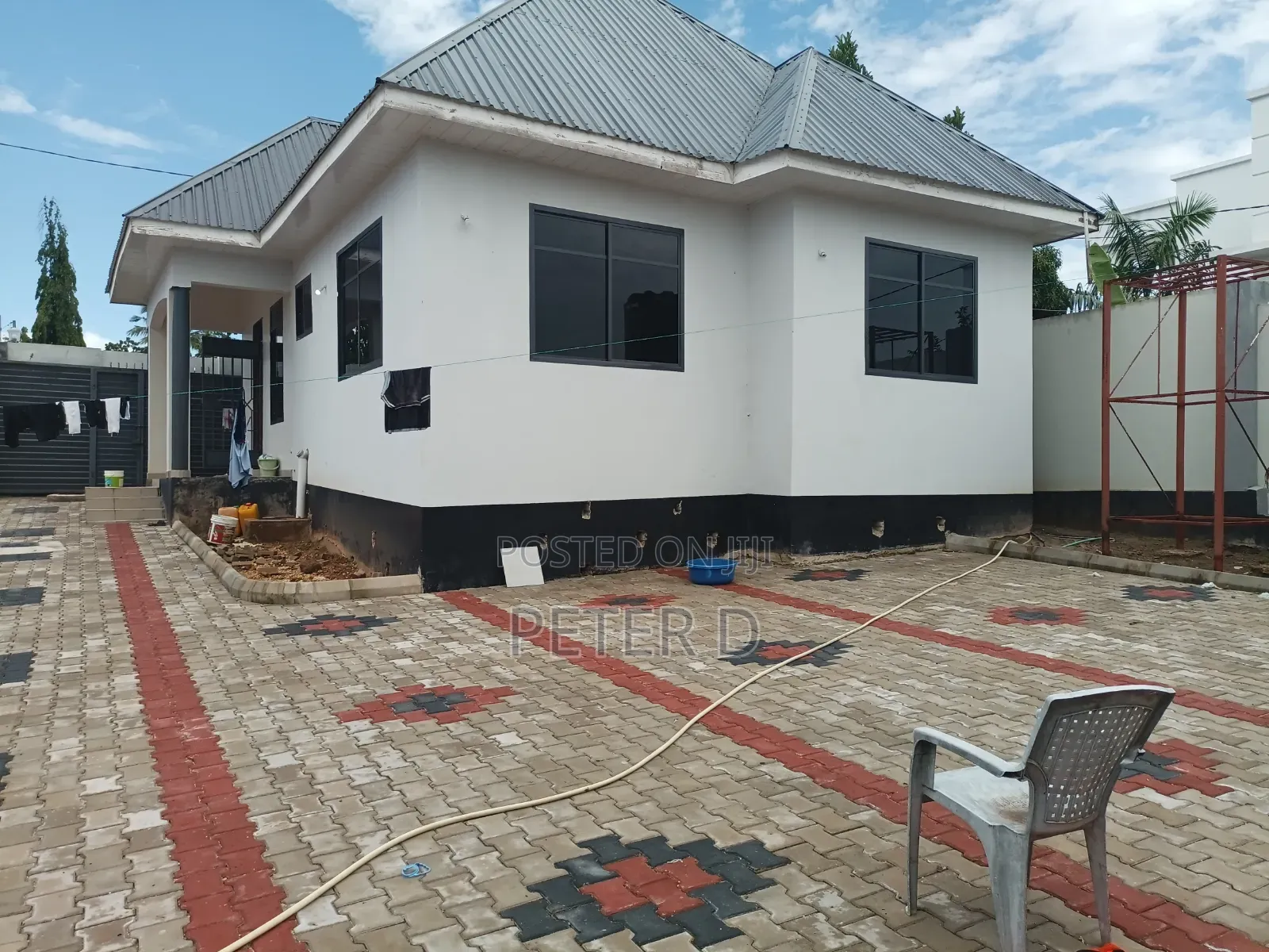 2bdrm House in Goba for sale