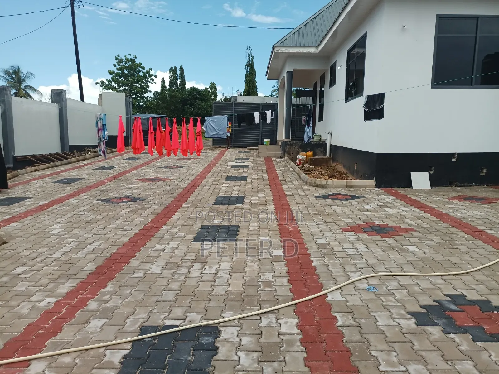 2bdrm House in Goba for sale