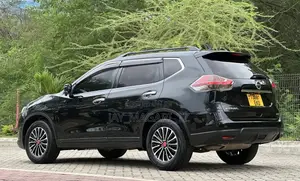 Nissan X-Trail 2015 Black