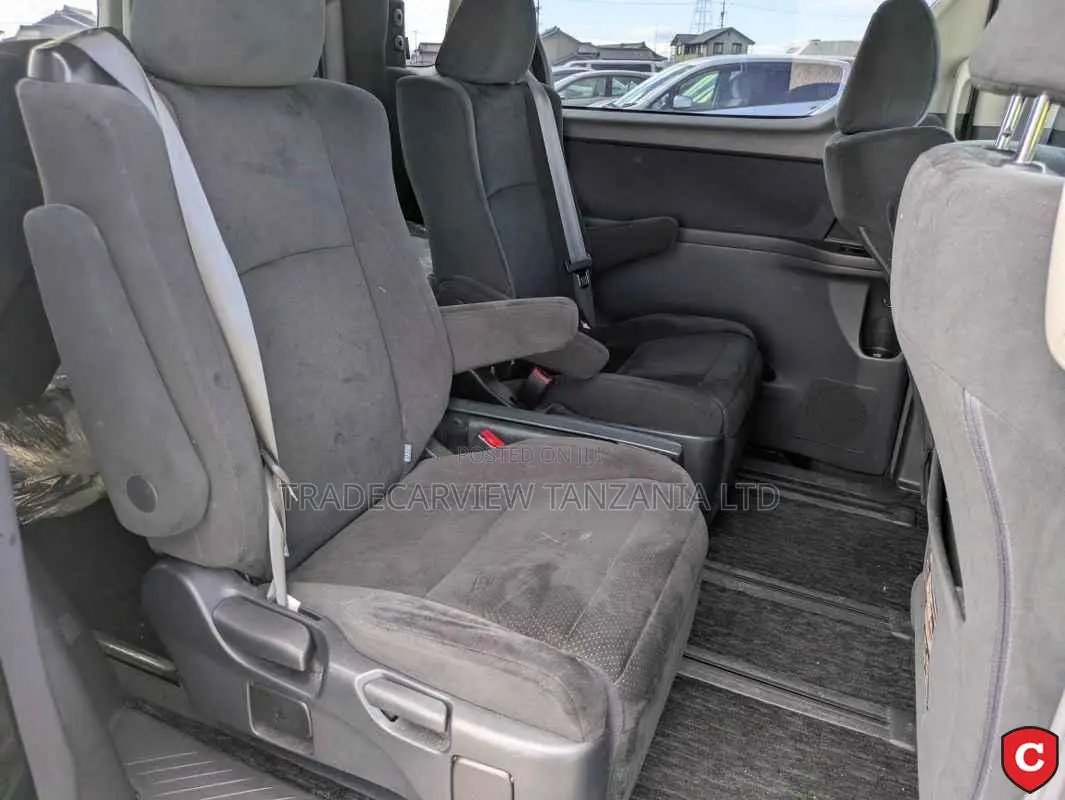 Toyota Alphard 2010 Black