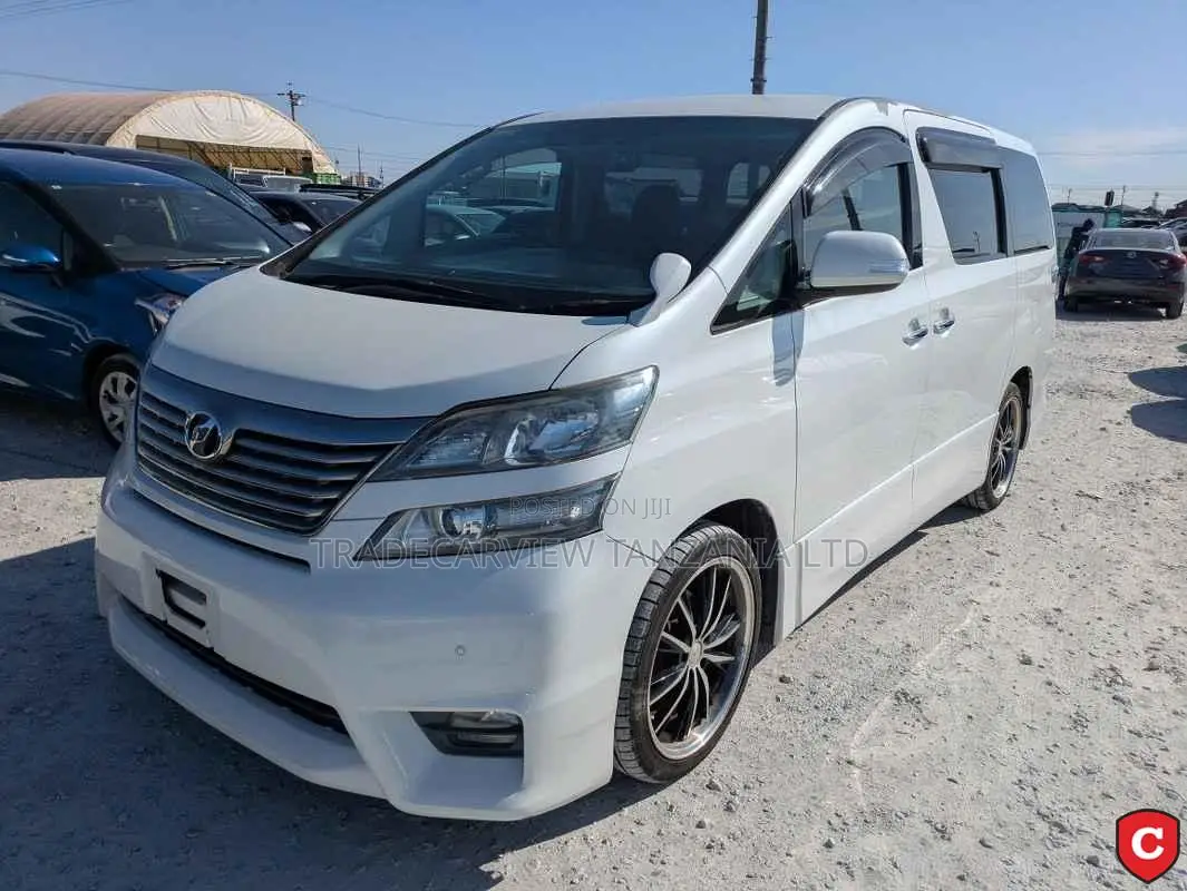 Toyota Alphard 2009 Pearl