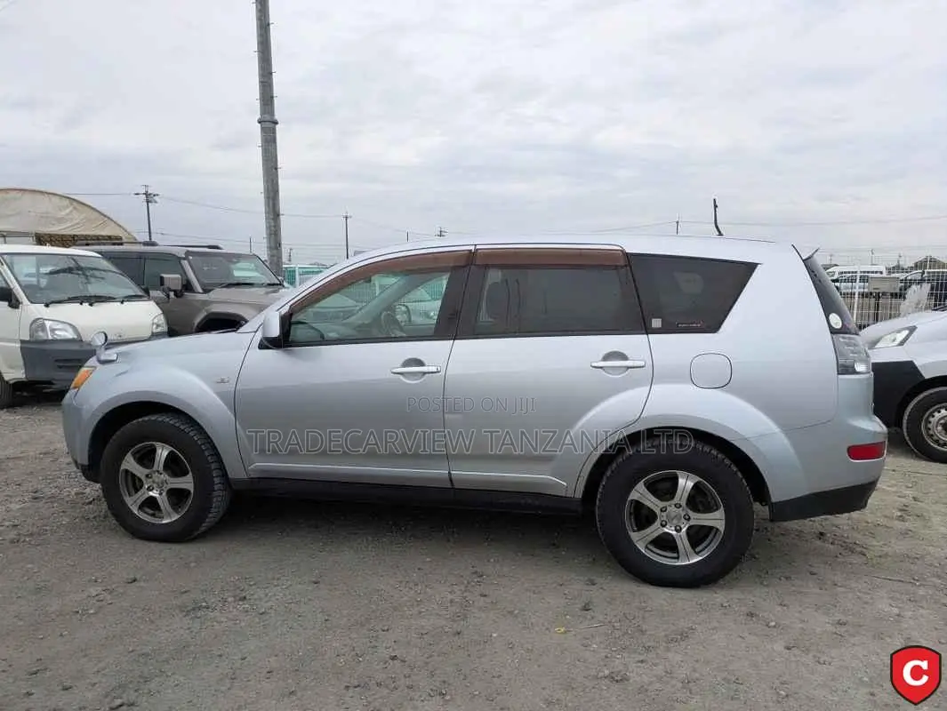 Mitsubishi Outlander 2007 Silver