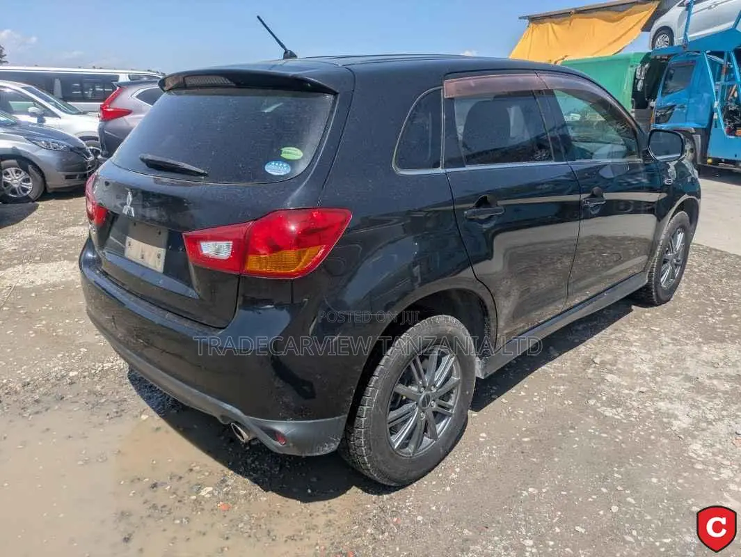 Mitsubishi RVR 2013 Black