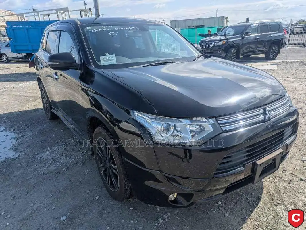 Mitsubishi Outlander 2013 Black