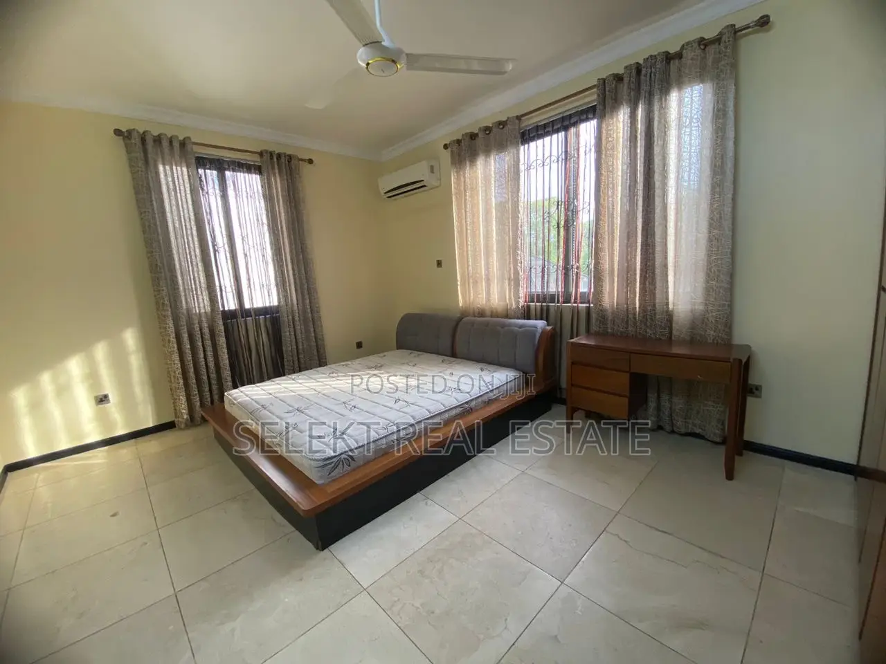 Furnished 4bdrm Villa in Masaki for rent