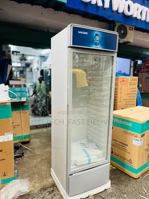 Commercial Showcase Fridge 350l for Display Beverages or Food Products