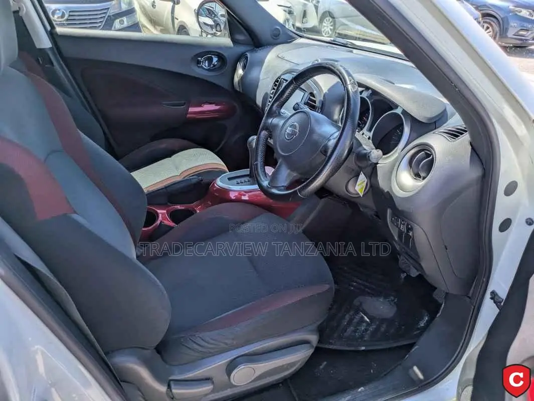 Nissan Juke S 2011 Pearl