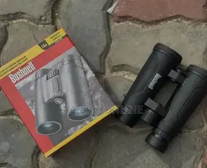 Bushnell Binocular