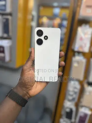 Infinix Hot 30i 128 GB White