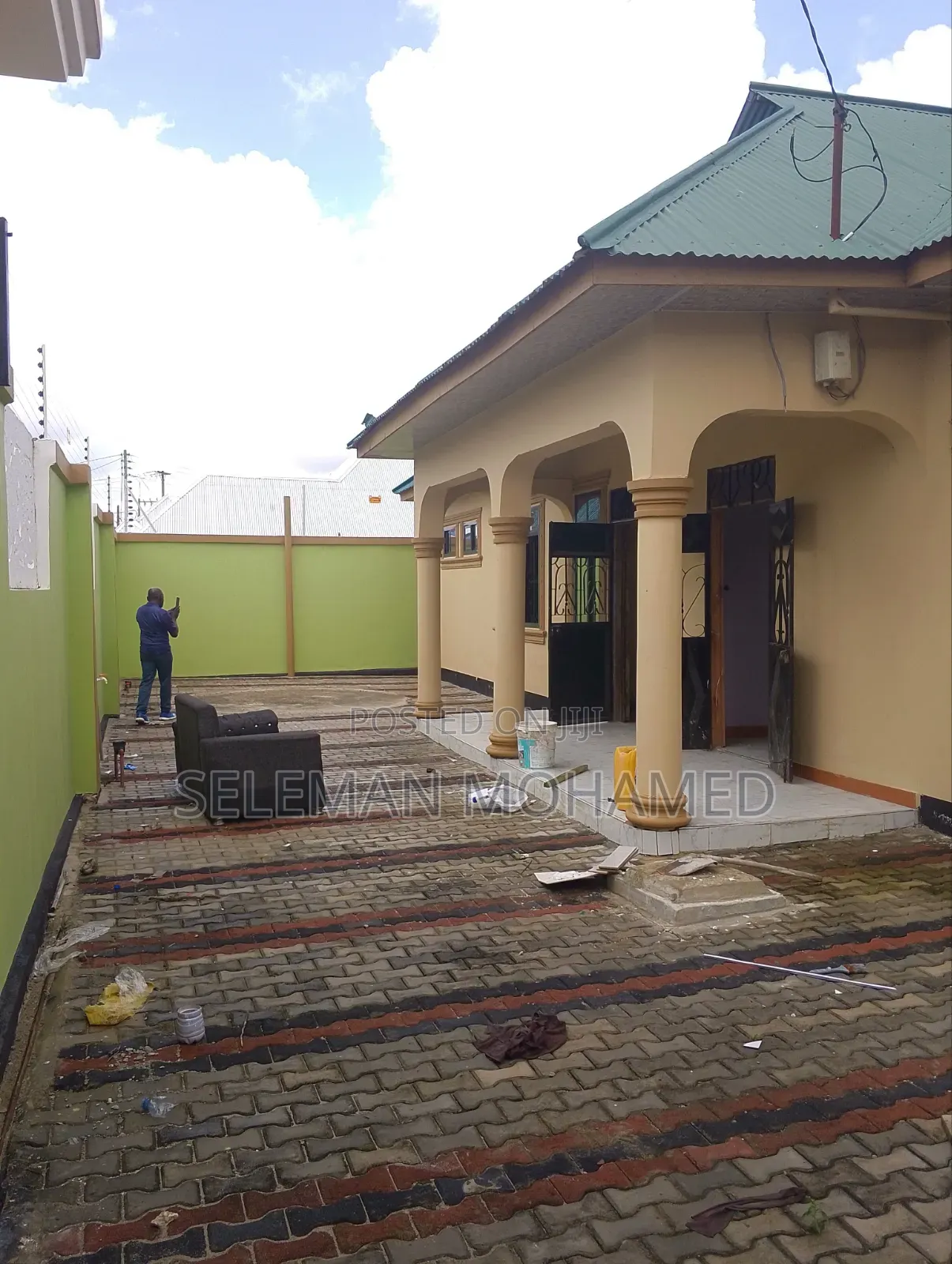 Furnished 6bdrm House in Biriani Real Estate, Chamazi for sale