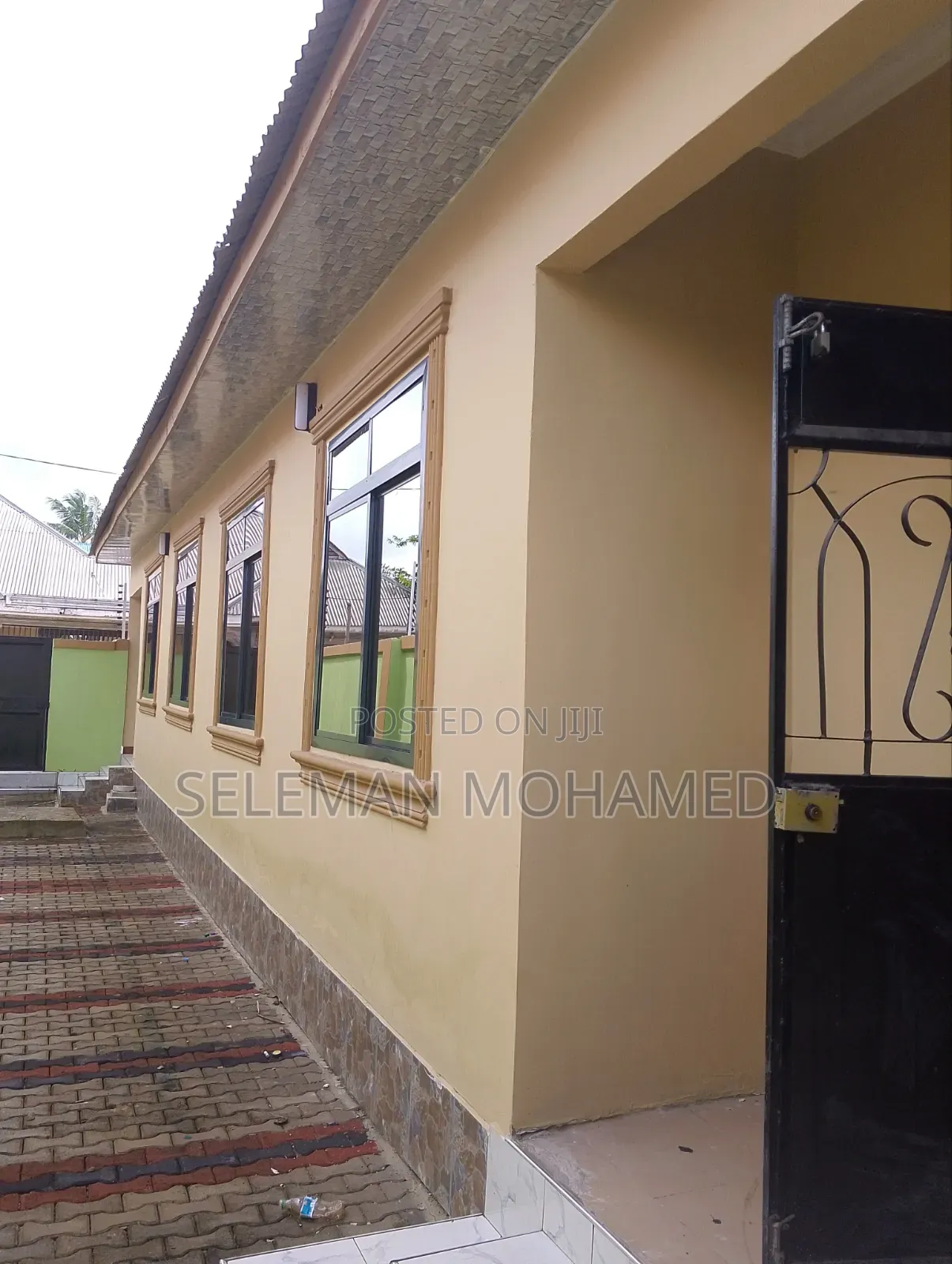 Furnished 6bdrm House in Biriani Real Estate, Chamazi for sale