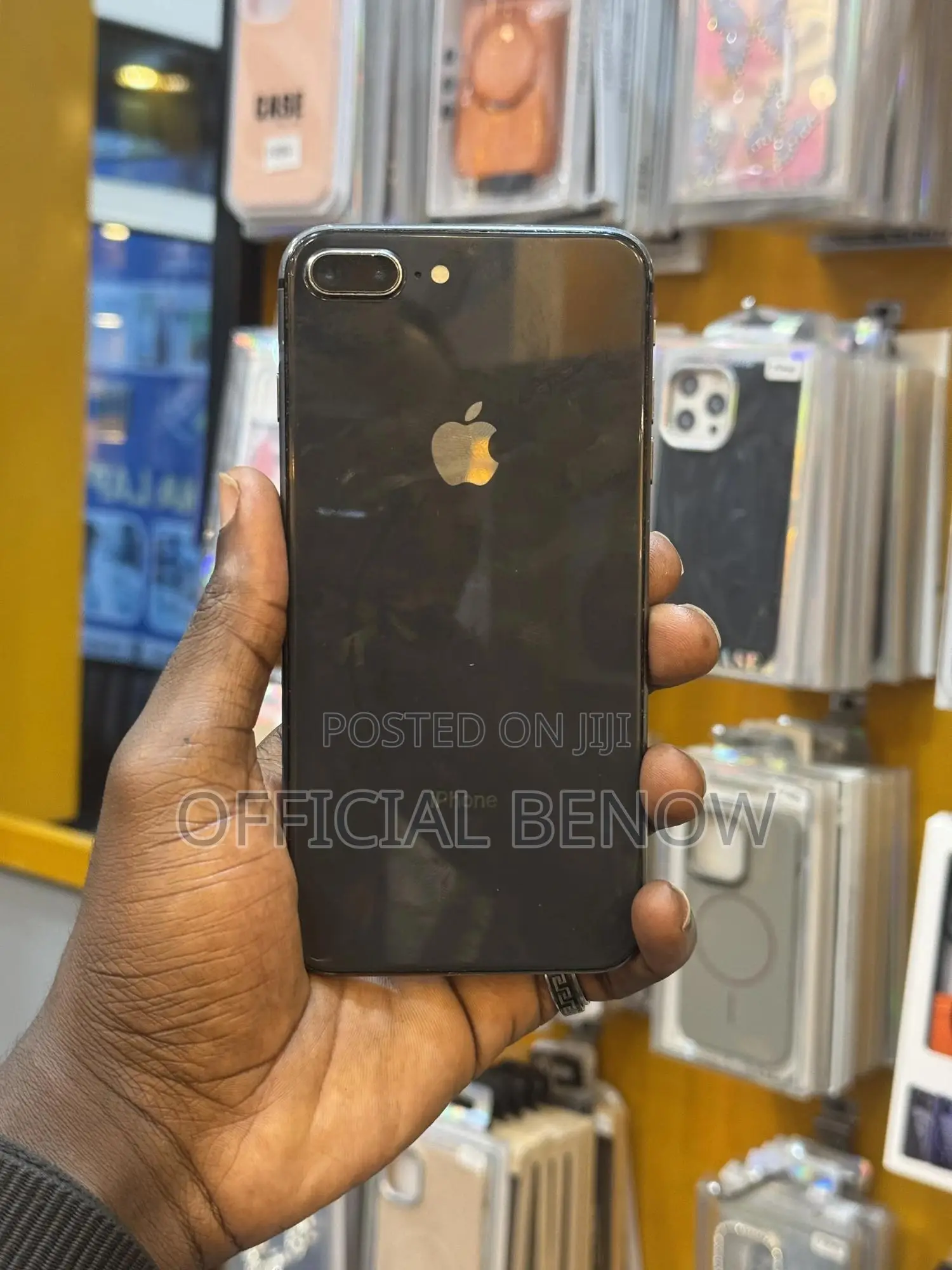 Apple iPhone 8 Plus 64 GB Black