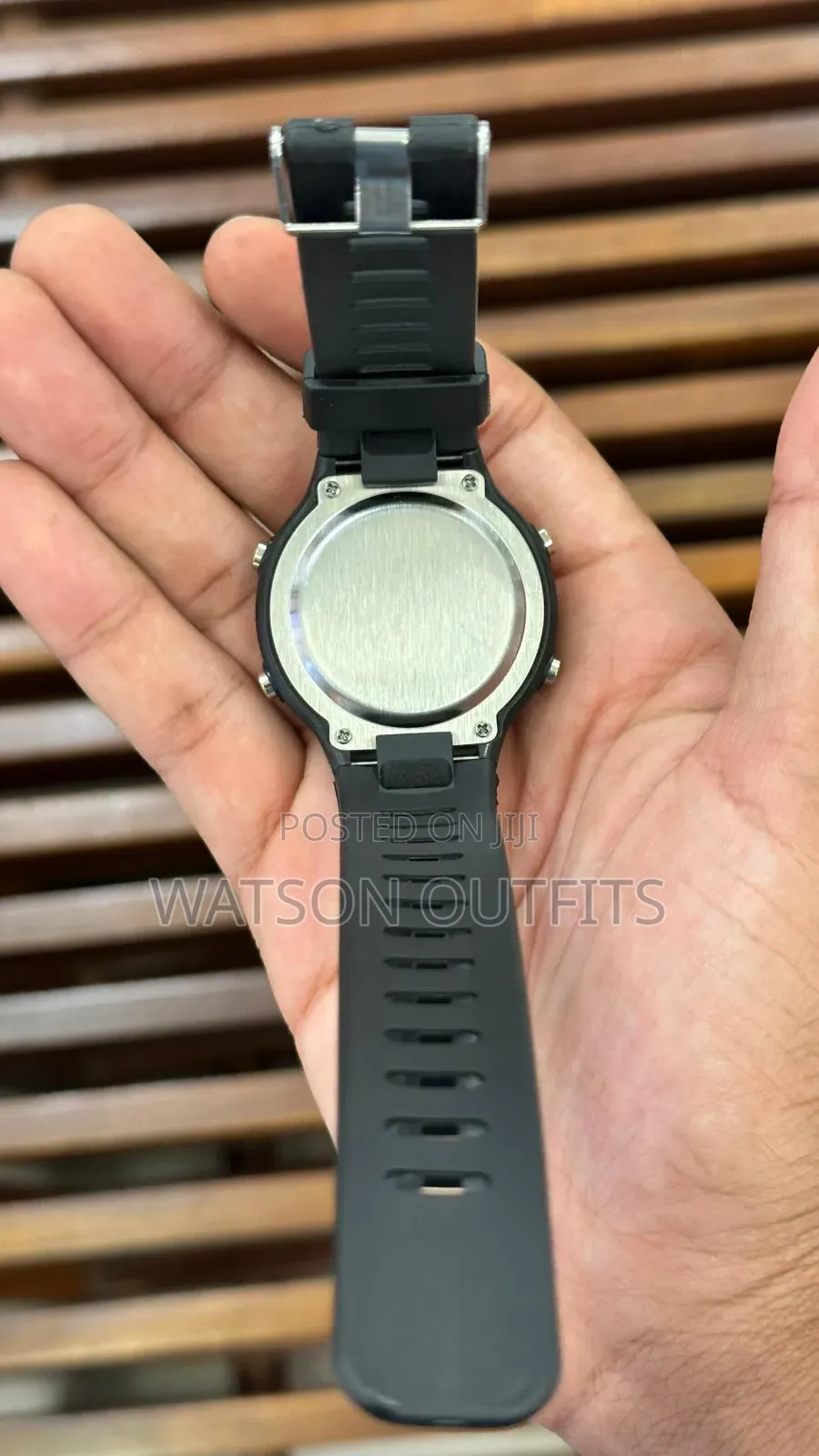Men's and Women's Sport Watches Waterproof and Completely Very Smart