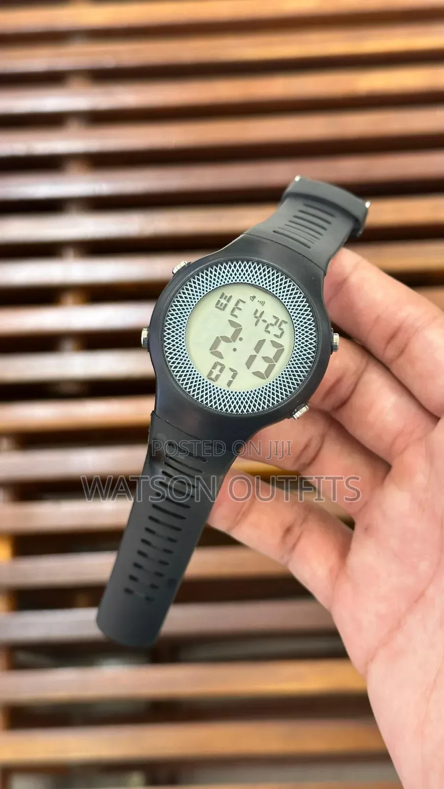 Men's and Women's Sport Watches Waterproof and Completely Very Smart