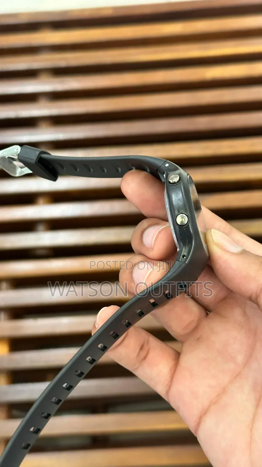 Men's and Women's Sport Watches Waterproof and Completely Very Smart