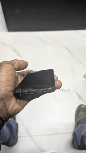 Apple iPhone 13 128 GB