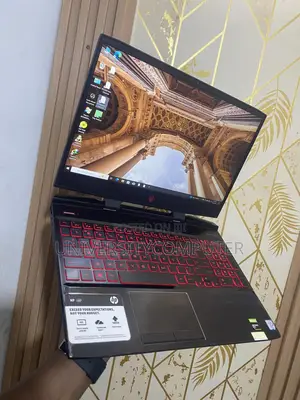 Laptop HP Omen 15-dh002nr 16GB Intel Core i7 HDD+SSD 256GB