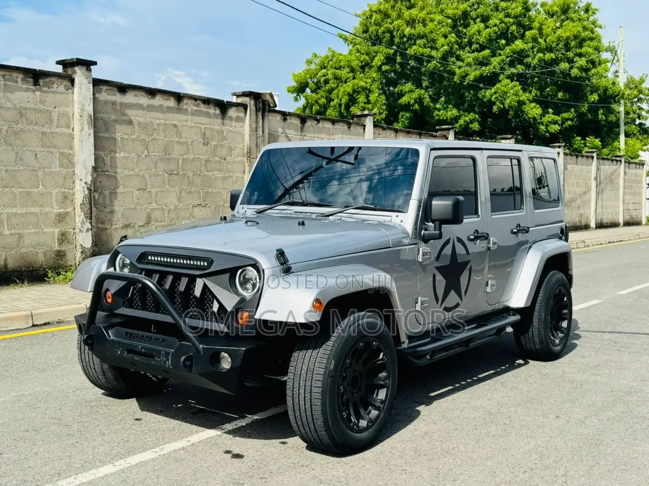 Jeep Wrangler Unlimited Sahara 2013 Silver
