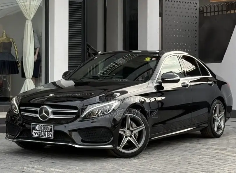 Mercedes-Benz C-Class 2015 Black