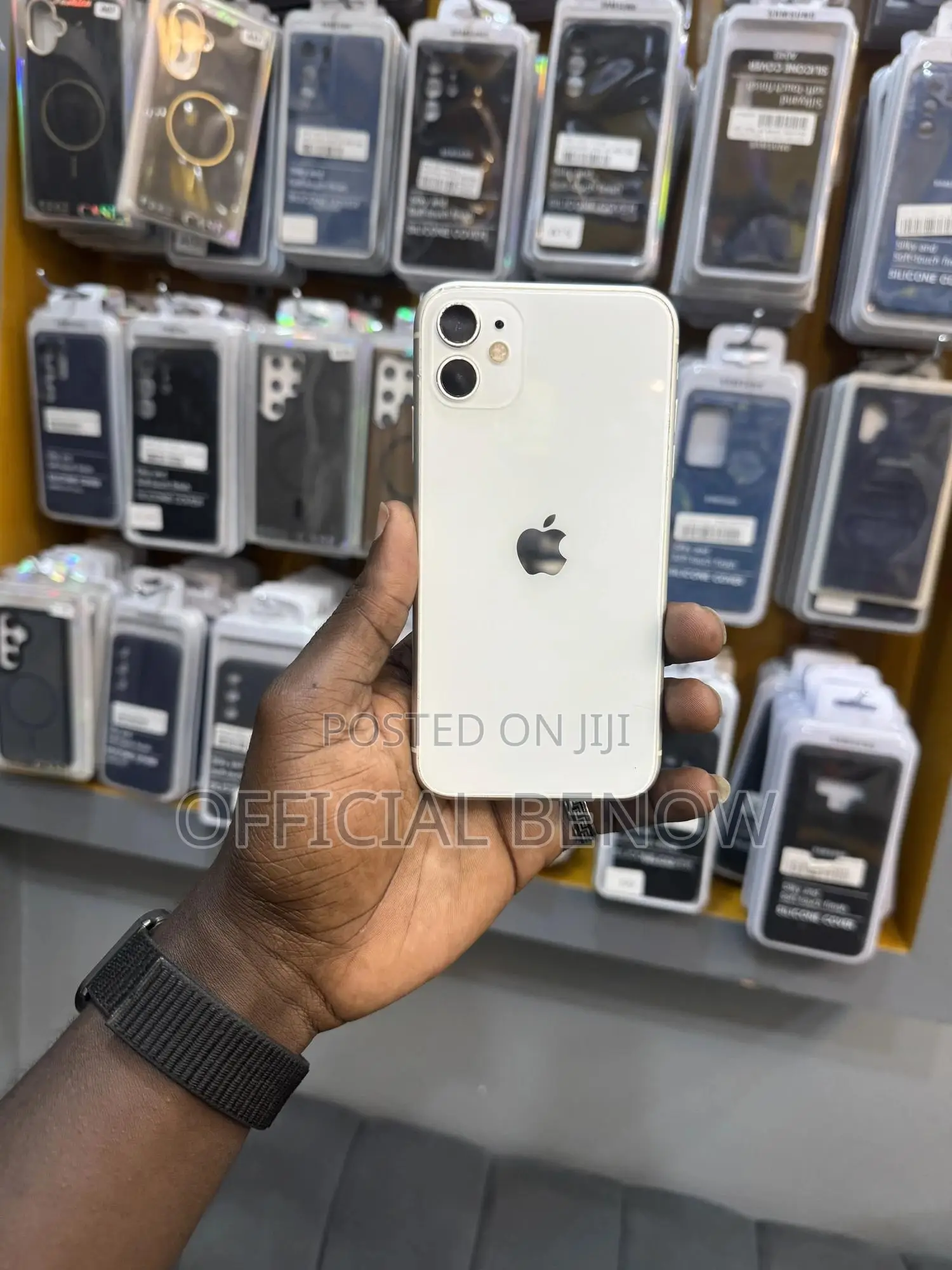Apple iPhone 11 64 GB White