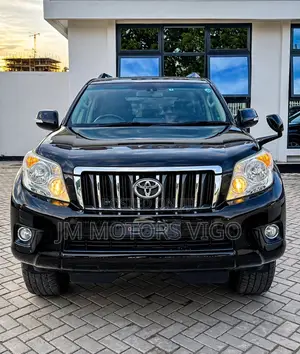 Toyota Land Cruiser Prado 2013 Black
