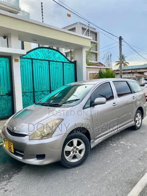 Toyota Wish 2005 Silver