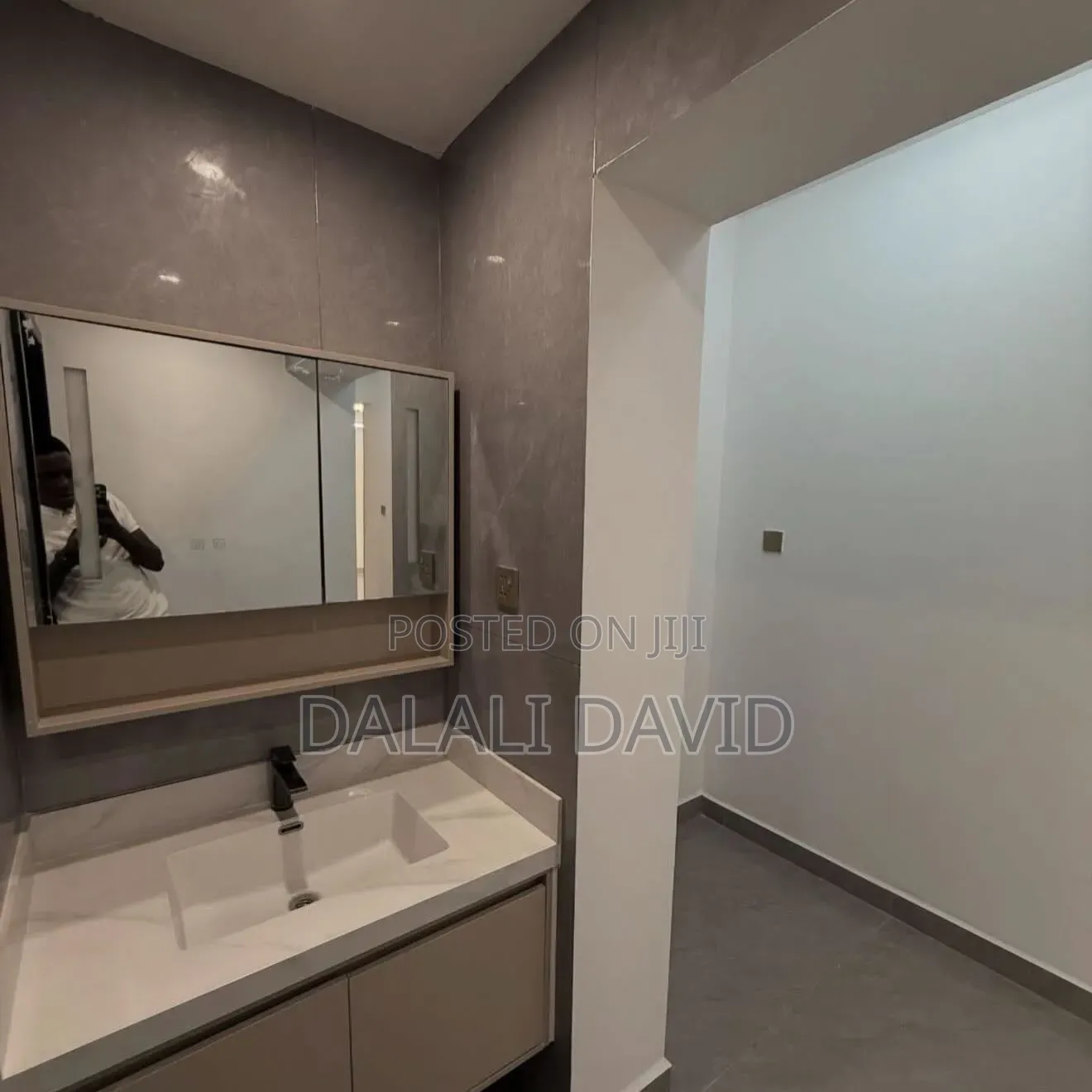 Furnished 3bdrm Apartment in Oysterbay for rent
