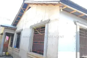 4bdrm House in Bahari Beach, Kunduchi for sale