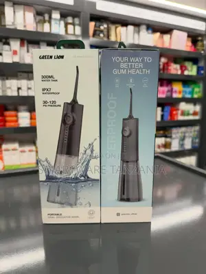 Green Lion Portable Oral Irrigator Water Flosser 300ml Tank