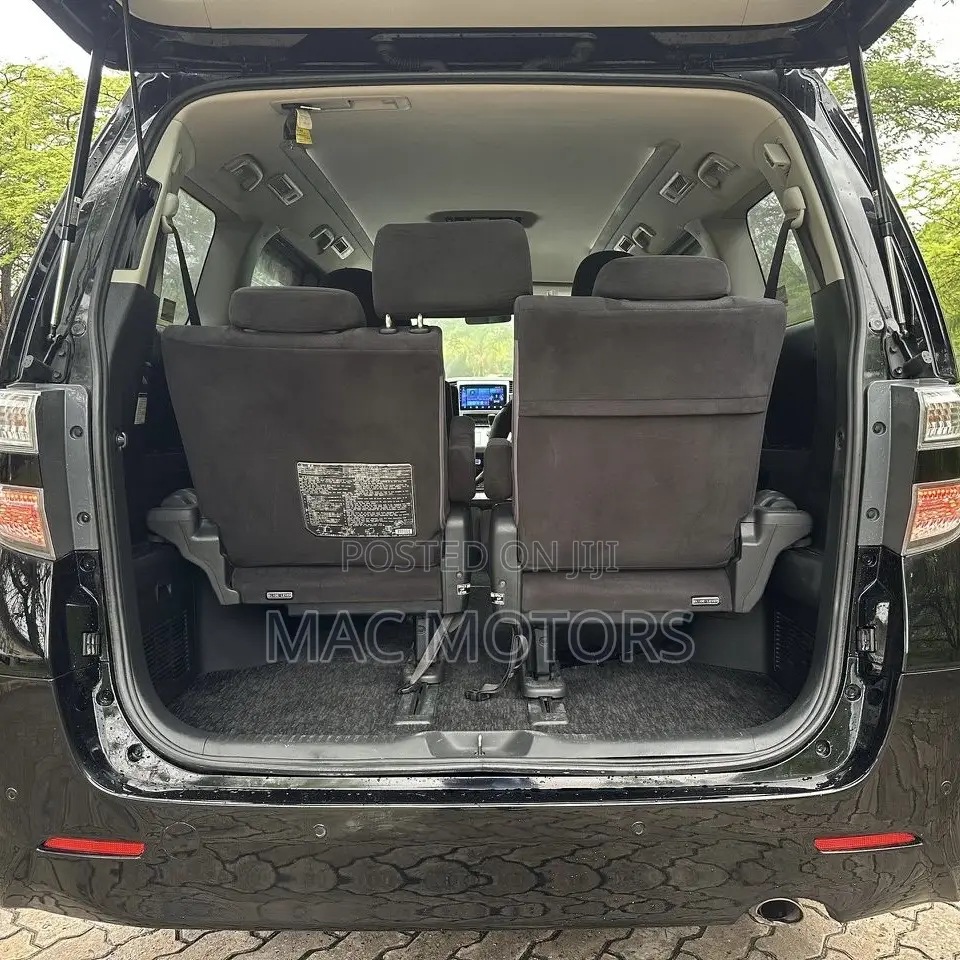 Toyota Vellfire 2009 Black
