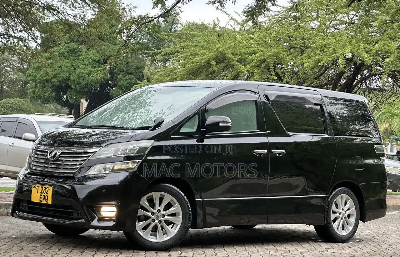 Toyota Vellfire 2009 Black
