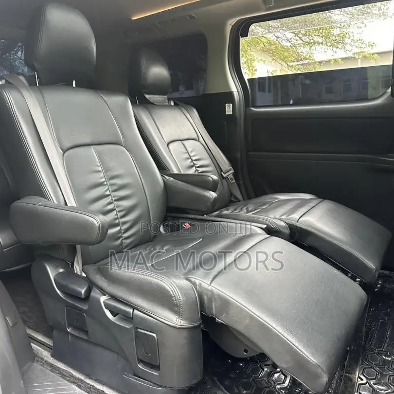 Toyota Vellfire 2010 Black