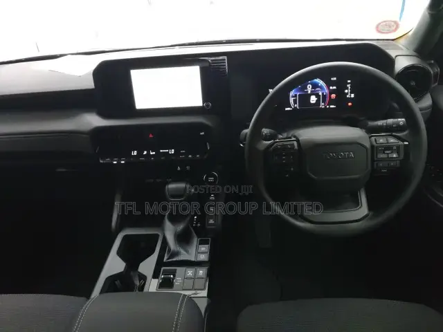 Toyota Land Cruiser LC250 2025 Black