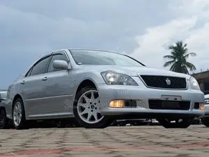 Toyota Crown 2006 Silver