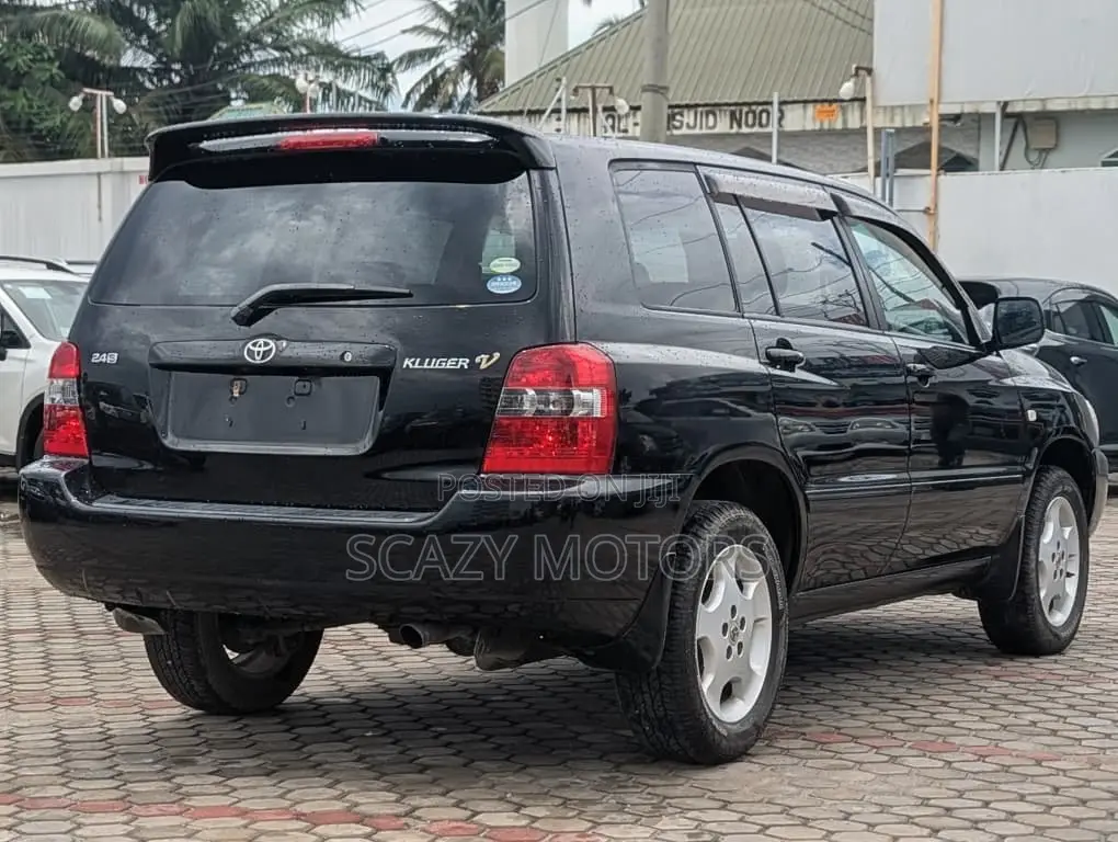 Toyota Kluger 2004 Black