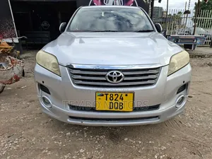 Toyota Vanguard 2009 Silver
