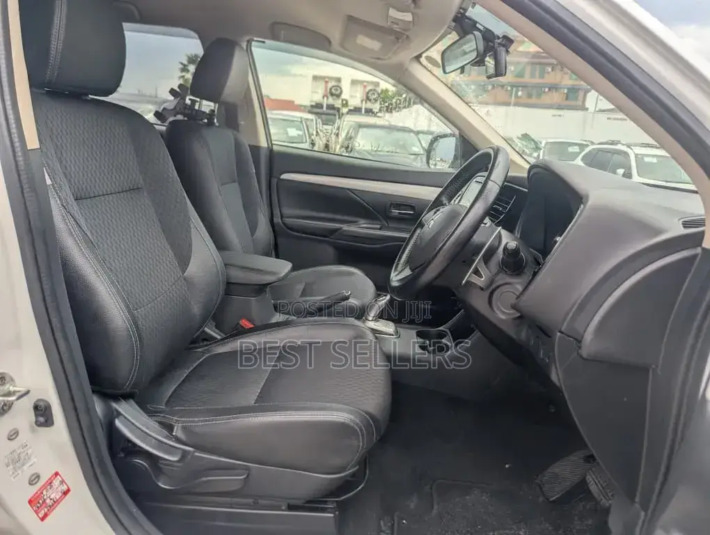 Mitsubishi Outlander 2.4 PHEV AWD 2015 White