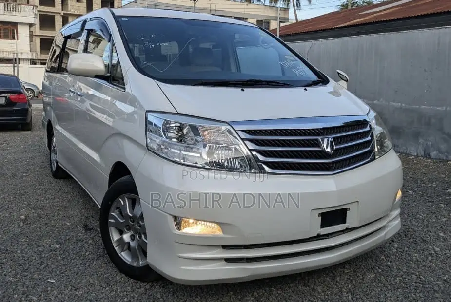 Toyota Alphard 2.4 Petrol FWD 2007 Pearl