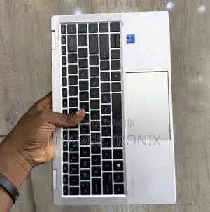 Laptop HP EliteBook 1040 G8 32GB Intel Core i7 SSD 1T