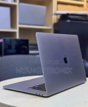 Laptop Apple MacBook Pro 2019 32GB Intel Core i7 SSD 1T