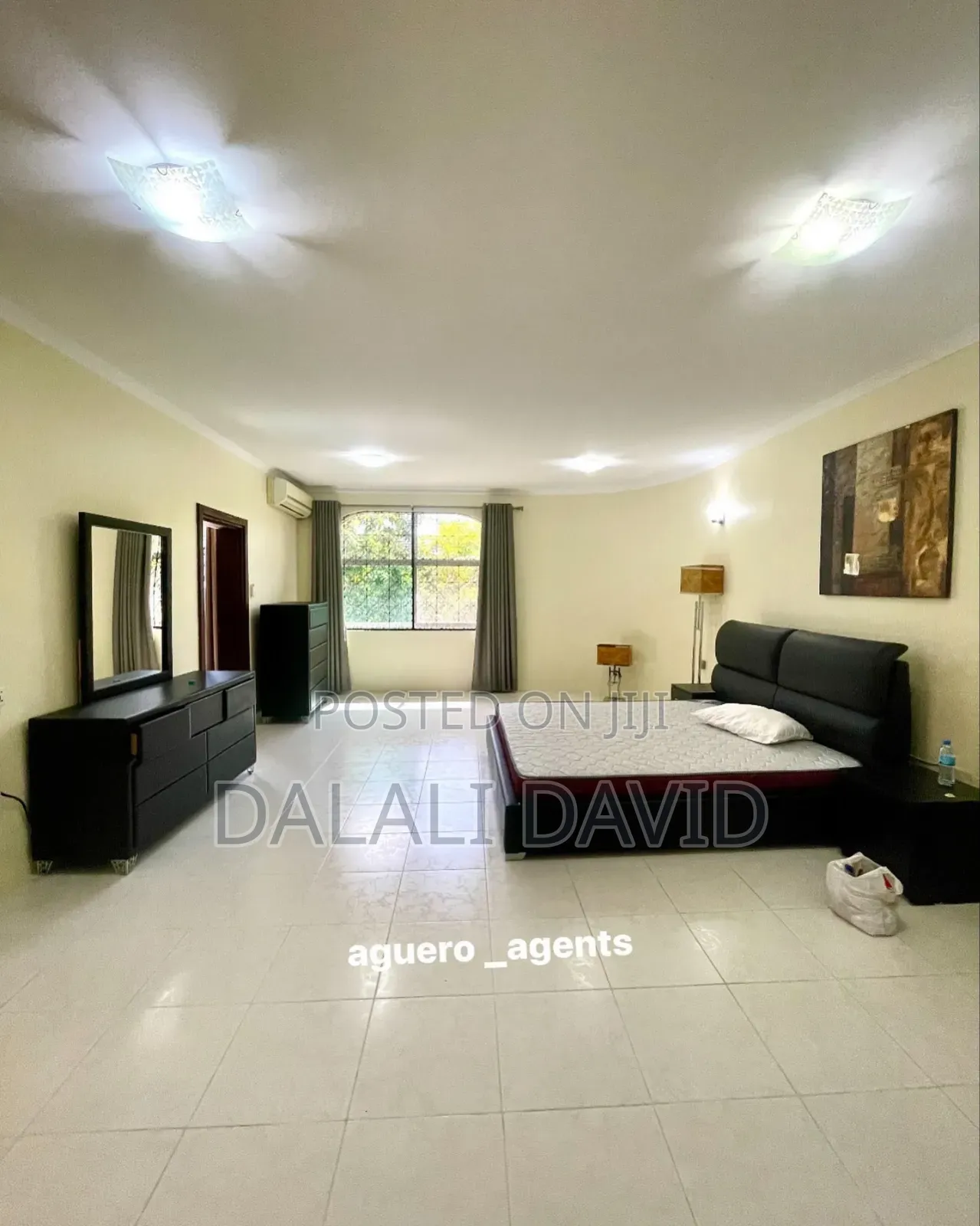 5bdrm House in Ada Estate for rent